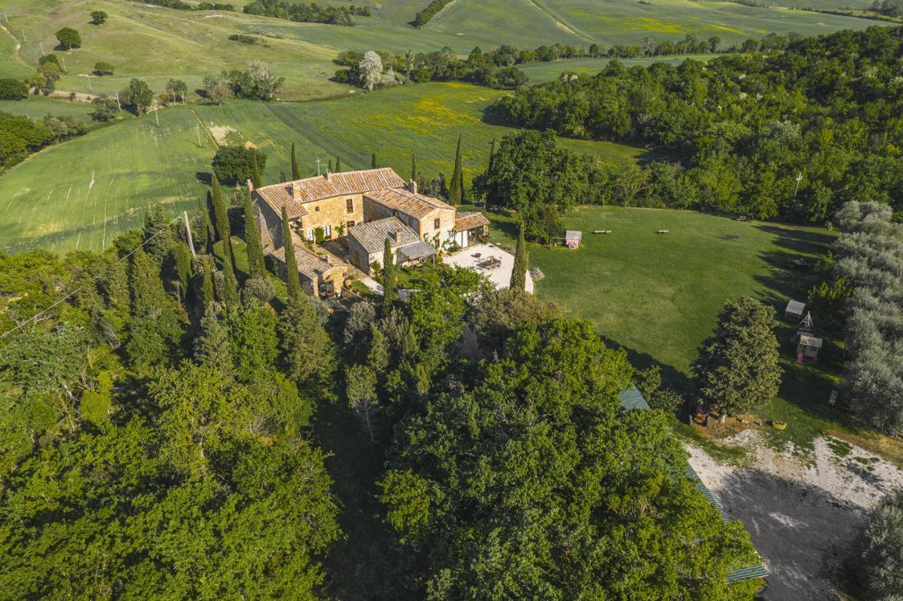 Agriturismo Cretaiole ปีเอนซา ภายนอก รูปภาพ