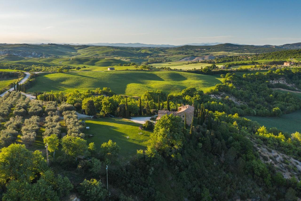 Agriturismo Cretaiole ปีเอนซา ภายนอก รูปภาพ