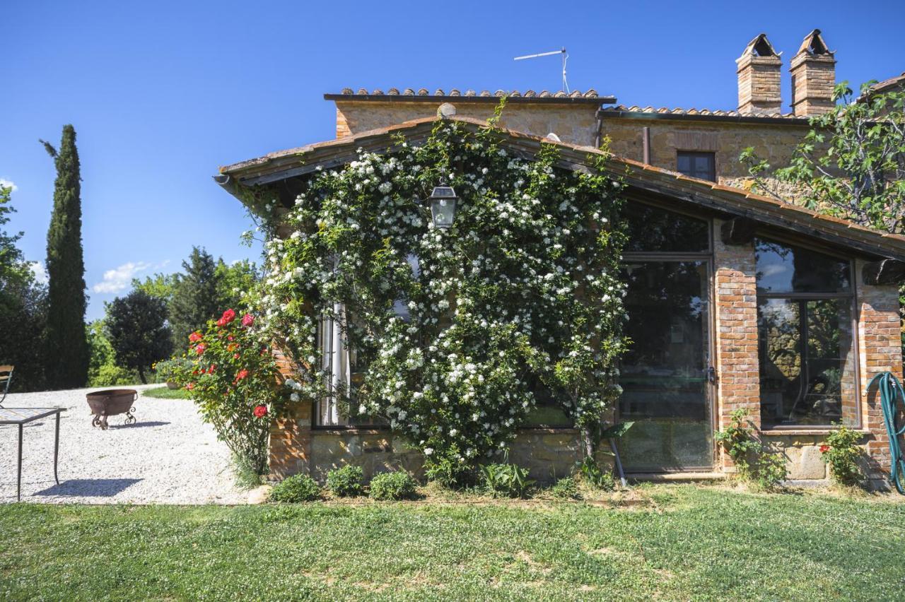 Agriturismo Cretaiole ปีเอนซา ภายนอก รูปภาพ