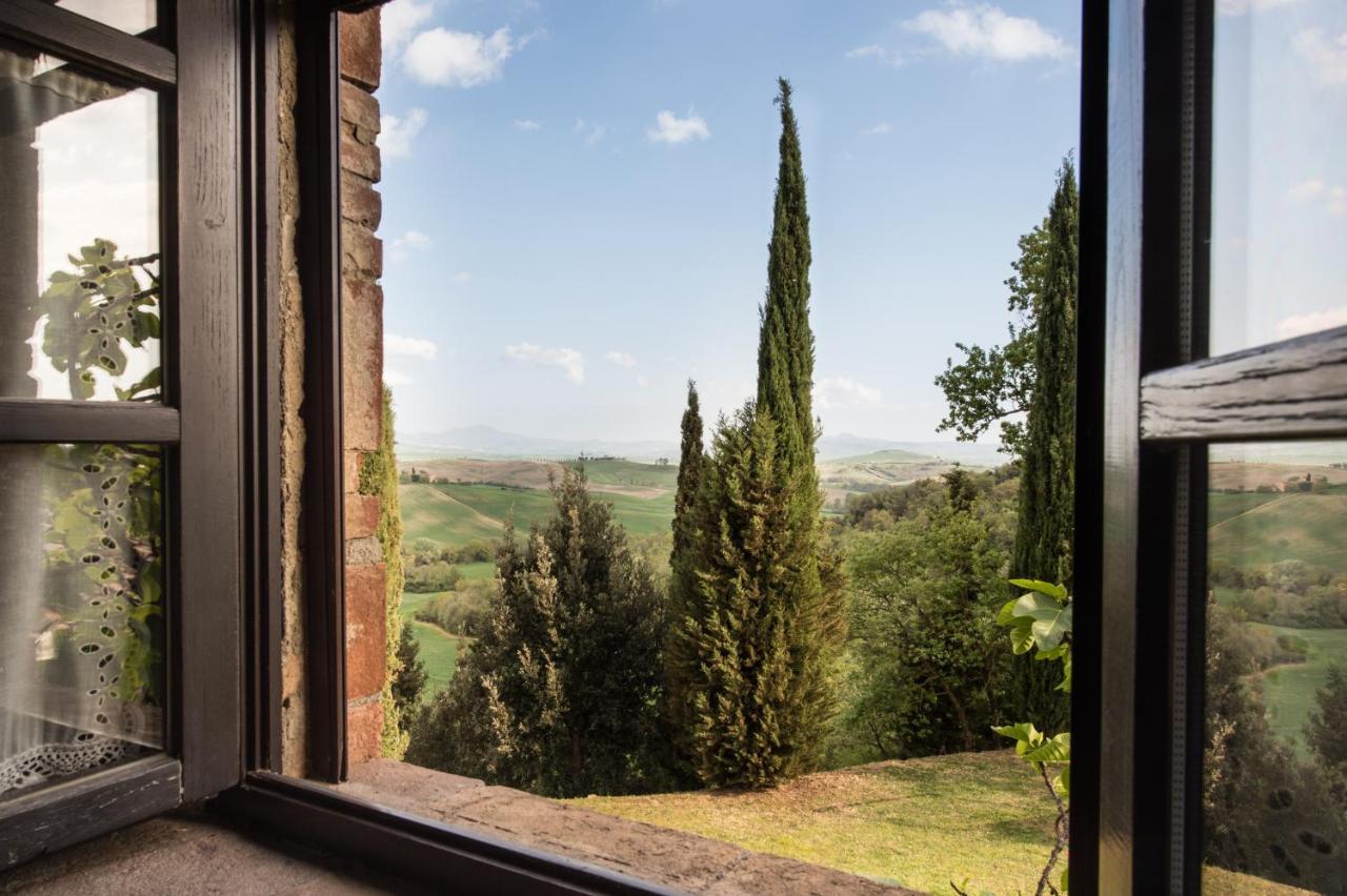 Agriturismo Cretaiole ปีเอนซา ภายนอก รูปภาพ